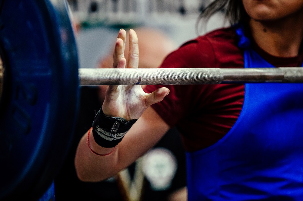 powerlifting barbell
