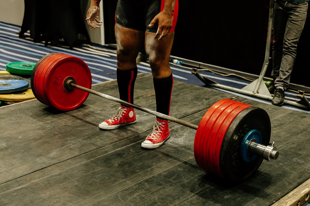 chuck taylor deadlifting shoes